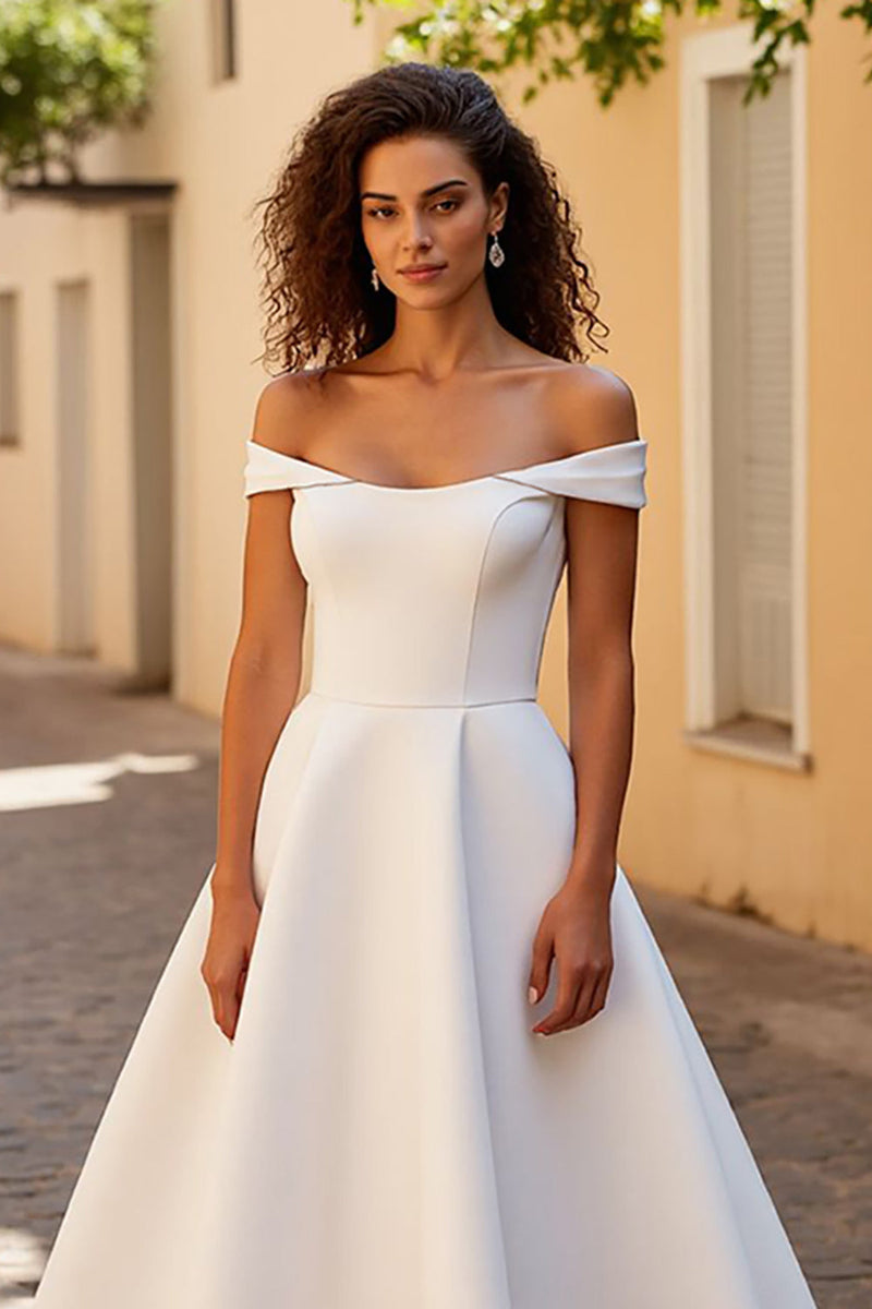 A Line Elfenbein schulterfreies gestuftes Brautkleid aus Tüll main image 0