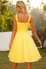 Laden Sie das Bild in den Galerie-Viewer, Gelbe Polka Dots 1950er Jahre Sonnenkleid