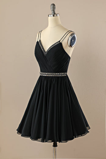 V-Ausschnitt Kleine schwarze Kleid