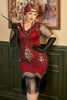 Laden Sie das Bild in den Galerie-Viewer, Goldenes und rotes 1920er Jahre Übergröße Kleid mit 20er Jahre Accessoires Set