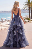 Laden Sie das Bild in den Galerie-Viewer, Spaghetti-Träger Langes Abschlussballkleid mit gestuftem Wasserfallrock