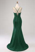 Laden Sie das Bild in den Galerie-Viewer, Meerjungfrauen Spaghettiträger  Fuchsia Korsett Ballkleid mit Schlitz