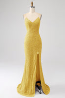 Laden Sie das Bild in den Galerie-Viewer, Fuchsia Meerjungfrau Spaghettiträger V-Ausschnitt Pailletten Ballkleid mit Schlitz