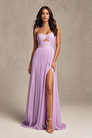 Laden Sie das Bild in den Galerie-Viewer, Lavendel Trägerloses Plissiertes Bodenlanges Ballkleid in A-Linie mit Schlitz