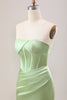 Laden Sie das Bild in den Galerie-Viewer, Grünes Etui korsett trägerloses langes Brautjungfernkleid mit Schlitz