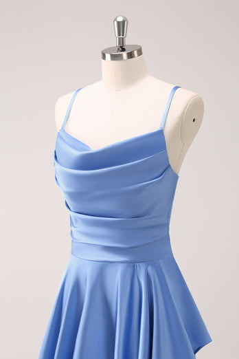 Blaues asymmetrisches Satin Brautjungfernkleid mit Wasserfallausschnitt und Schlitz