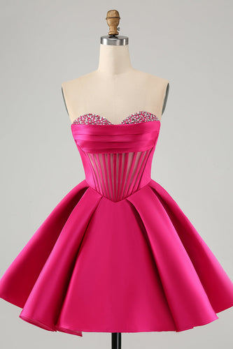 Süßes fuchsiafarbenes A-Linien-Sweetheart-Korsett-Homecoming-Kleid mit Perlenstickerei