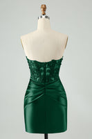 Laden Sie das Bild in den Galerie-Viewer, Glitzerndes königsblaues figurbetontes trägerloses ausgehöhltes Abiballkleid mit Spitze