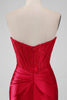 Laden Sie das Bild in den Galerie-Viewer, Funkelndes Rotes Trägerloses Bodycon Kurzes Abiballkleid mit Spitze