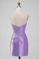 Laden Sie das Bild in den Galerie-Viewer, Funkelndes Rotes Trägerloses Bodycon Kurzes Abiballkleid mit Spitze