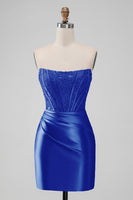 Laden Sie das Bild in den Galerie-Viewer, Funkelndes Rotes Trägerloses Bodycon Kurzes Abiballkleid mit Spitze