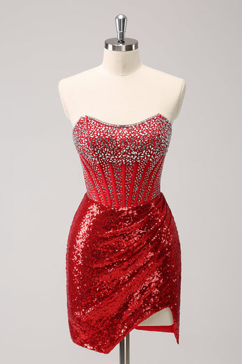 Glitzerndes rotes trägerloses Korsett mit Pailletten und Perlen Enges Abiballkleid mit Schlitz