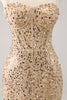 Laden Sie das Bild in den Galerie-Viewer, Glitzernde goldene Spaghettiträger Bodycon Abiballkleid mit Pailletten