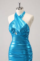 Laden Sie das Bild in den Galerie-Viewer, Metallisches enges Neckholder Rückenfreies Satin Blaues Abiballkleid aus Satin