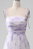 Laden Sie das Bild in den Galerie-Viewer, Lavendelblüten Spaghettiträger A-Linie Langes Brautjungfernkleid mit Schlitz
