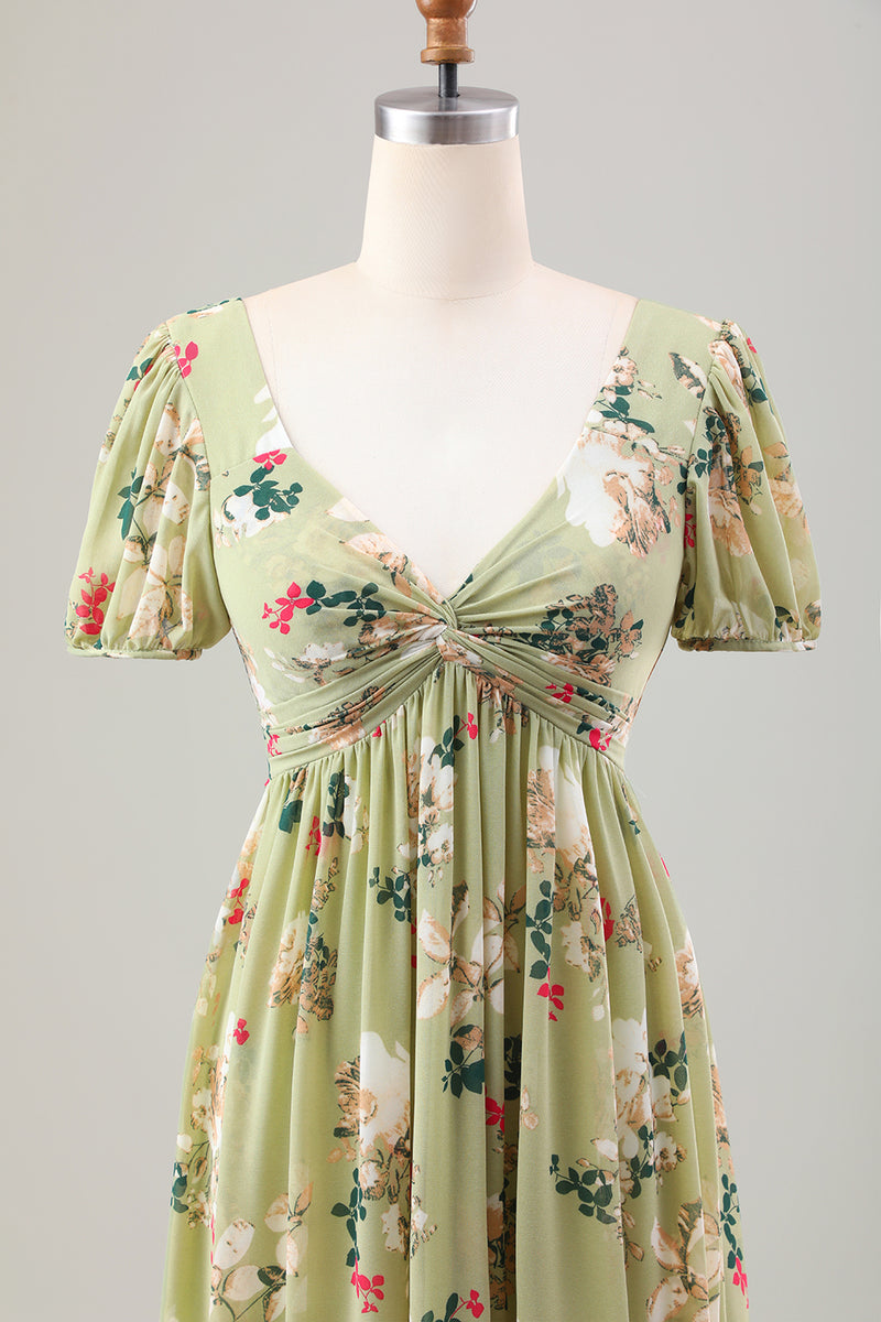 Laden Sie das Bild in den Galerie-Viewer, Grüne Blume A Linie V-Ausschnitt Teelänge Hochzeitsgastkleid mit kurzen Ärmeln