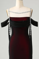 Laden Sie das Bild in den Galerie-Viewer, Funkelndes Schwarzrotes Mermaid Kalte Schulter Langes Brautjungfernkleid