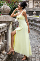 Laden Sie das Bild in den Galerie-Viewer, Zitronengelbes langes Brautjungfernkleid mit Schlüsselloch und Schlitz