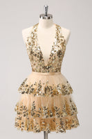 Laden Sie das Bild in den Galerie-Viewer, Glitzerndes goldenes A-Linie Neckholder gestuftes rückenfreies kurzes Abiballkleid mit Pailletten
