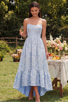 Laden Sie das Bild in den Galerie-Viewer, A-Linie blaues geblümtes trägerloses, hoch und tiefes Blumenkleid