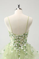 Laden Sie das Bild in den Galerie-Viewer, Hellgrünes kurzes A-Linie Abiballkleid mit Rüschen