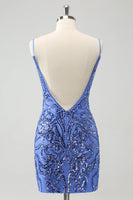 Laden Sie das Bild in den Galerie-Viewer, Blaues rückenfreies Spaghettiträger Enges Abiballkleid mit Pailletten