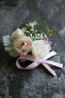 Laden Sie das Bild in den Galerie-Viewer, Stilvolle Aprikosen-Knopflochblume für Herren für Hochzeitsfeier