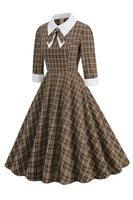 Laden Sie das Bild in den Galerie-Viewer, Schwarzes kariertes Vintage Kleid aus den 1950er Jahren mit halben Ärmeln