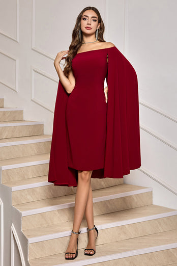 Burgundy figurbetontes schulterfreies Midi-Cocktailkleid mit Cape-Ärmeln