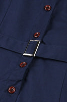 Laden Sie das Bild in den Galerie-Viewer, Einfaches burgunderrotes Vintage Kleid mit Reversausschnitt aus den 1950er Jahren