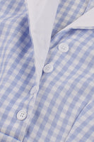 Laden Sie das Bild in den Galerie-Viewer, Blaues kariertes Vintage Kleid aus den 1950er Jahren mit Reversausschnitt