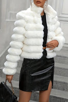 Laden Sie das Bild in den Galerie-Viewer, Rosa Stehkragen Gestepptes kurzes Kunstfell