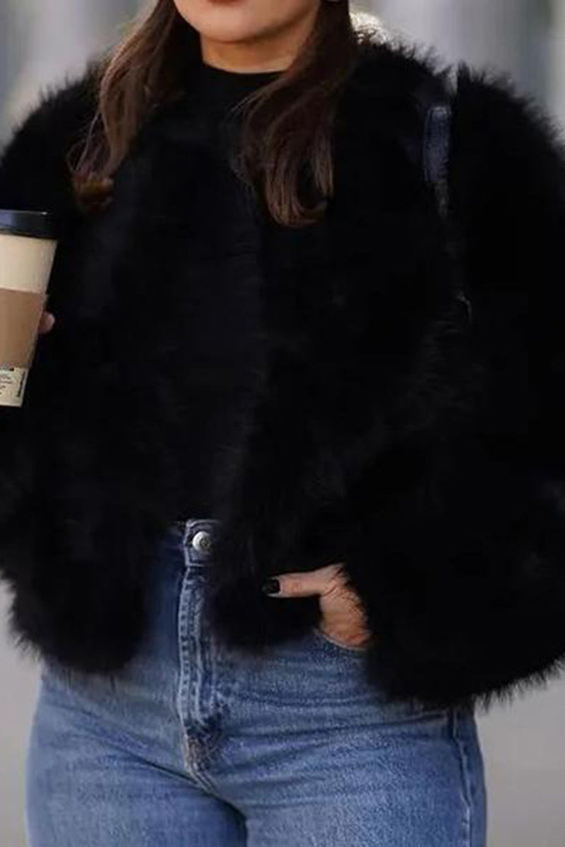 Laden Sie das Bild in den Galerie-Viewer, Schwarzes Midi Hemd mit V-Ausschnitt und tailliertem Kunstpelz