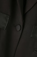 Laden Sie das Bild in den Galerie-Viewer, Schwarzer einreihiger Damenblazer mit gekerbtem Revers