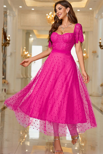 Rosa Maxikleid in A-Linie mit Spitze