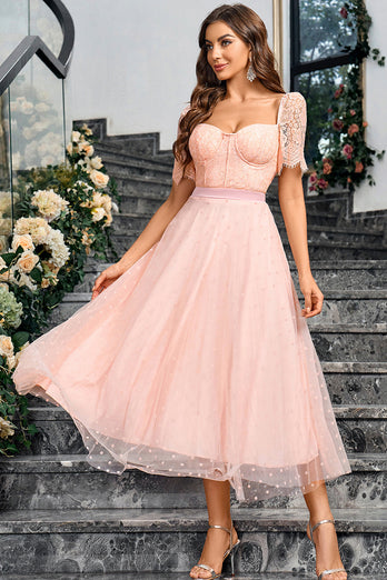 Rosa Maxikleid in A-Linie mit Spitze