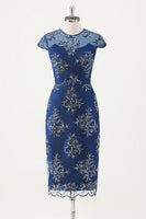 Laden Sie das Bild in den Galerie-Viewer, Marineblaues Chiffon Rundhals Midi Chor Kleid mit Wickel