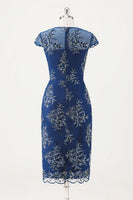 Laden Sie das Bild in den Galerie-Viewer, Marineblaues Chiffon Rundhals Midi Chor Kleid mit Wickel