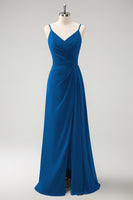 Laden Sie das Bild in den Galerie-Viewer, Dunkelgrünes Spaghettiträger Ruchen Langes Brautjungfernkleid mit Schlitz