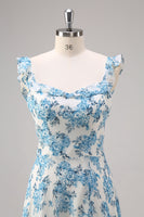 Laden Sie das Bild in den Galerie-Viewer, Weiß Blau Blume A Linie Quadratischer Ausschnitt Langes Brautjungfernkleid mit Schlitz