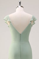 Laden Sie das Bild in den Galerie-Viewer, Dusty Sage Meerjungfrau Langes V-Ausschnitt Brautjungfernkleid mit offenem Rücken und Rüschen