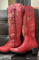 Laden Sie das Bild in den Galerie-Viewer, Schwarze spitz zulaufende bestickte mittellange Cowgirl Stiefel