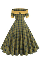 Laden Sie das Bild in den Galerie-Viewer, Schulterfreies grünes Gitter kleid aus den 1950er Jahren