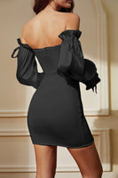 Laden Sie das Bild in den Galerie-Viewer, Schwarzes trägerloses kurzes Partykleid mit abnehmbaren Ärmeln
