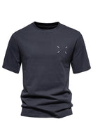 Laden Sie das Bild in den Galerie-Viewer, Schwarzes Herrenhemd aus Baumwolle mit kurzen Ärmeln und Rundhalsausschnitt