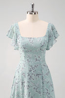 Laden Sie das Bild in den Galerie-Viewer, Dusty Sage Langes Brautjungfernkleid mit quadratischem Ausschnitt und bedruckter Blume mit Schlitz