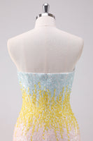 Laden Sie das Bild in den Galerie-Viewer, Funkelndes weißes trägerloses enges kurzes Abiballkleid