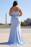 Laden Sie das Bild in den Galerie-Viewer, Meerjungfrau Burgunderrot Trägerloses Pailletten Langes Ballkleid mit Perlen