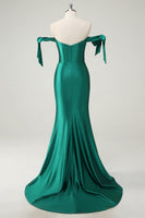 Laden Sie das Bild in den Galerie-Viewer, Dunkelgrünes Mermaid schulterfreies Pailletten Ballkleid mit Schlitz