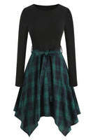 Laden Sie das Bild in den Galerie-Viewer, Schwarzes Vintage Kleid mit Rundhalsausschnitt und kariertem Spleißen mit langen Ärmeln und unregelmäßigem Saum